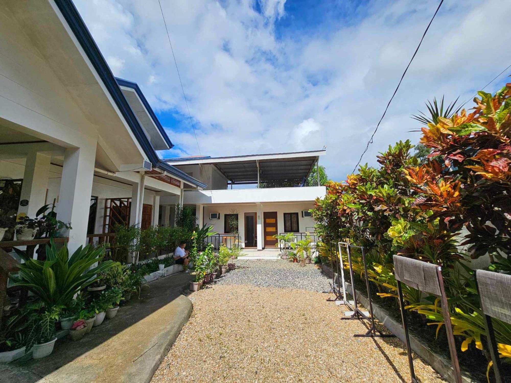 Bella Vita Guest House Coron Eksteriør bilde