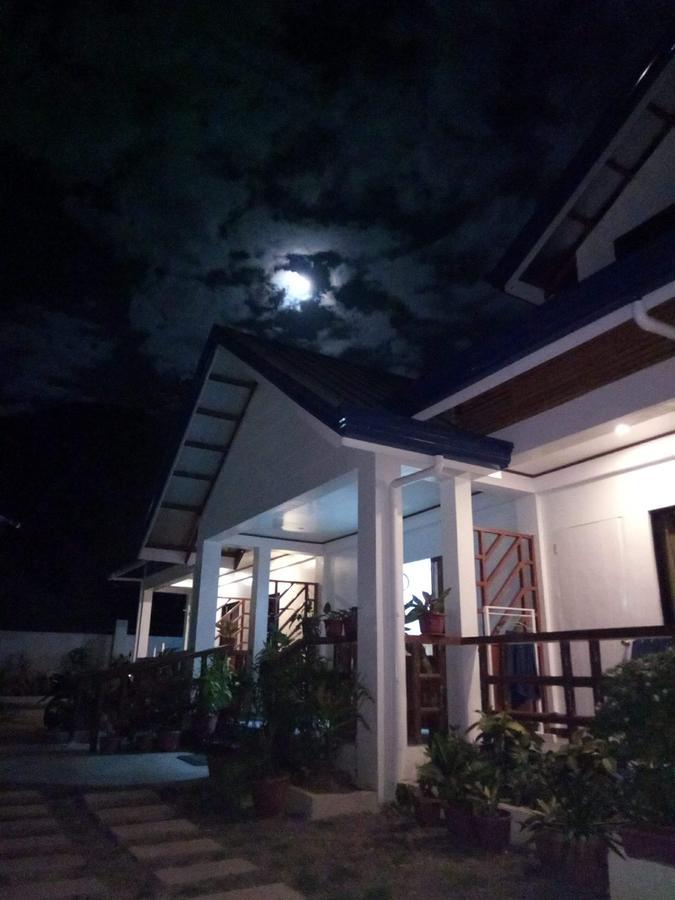 Bella Vita Guest House Coron Eksteriør bilde